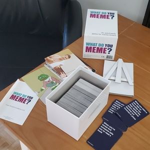 What do you meme? Card Game
